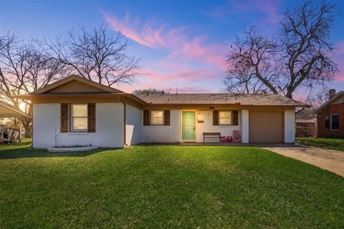 1540 Roma Ln, Fort Worth, TX, 76134-1722 | Card Image