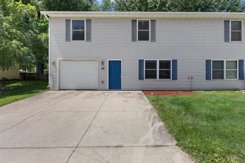 110 Therese Ave, Anamosa, IA, 52205-1156 | Card Image