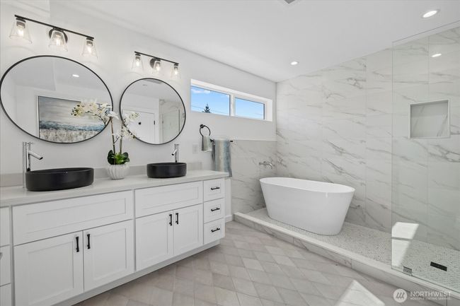 A - 6032 42 Nd Ave Sw, Townhouse with 3 bedrooms, 3 bathrooms and null parking in Seattle WA | Image 9