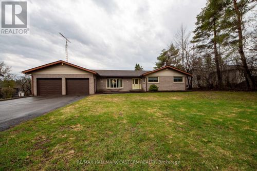 1239 7th Line, Selwyn, ON, K0L2H0 | Card Image