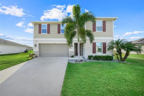 2111 Ficus St, MASCOTTE, FL, 34753-9550 | Card Image