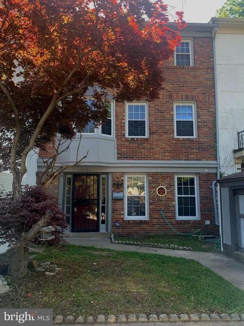 13131 Putnam Cir, WOODBRIDGE, VA, 22191-1026 | Card Image