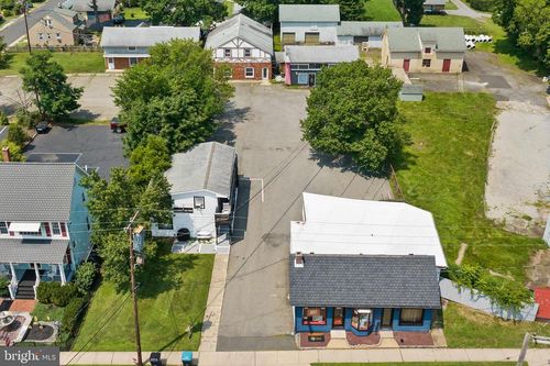39 Mine St, Flemington, NJ, 08822-1500 | Card Image
