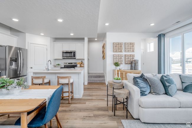 *Photo of model home, colors and finishes may vary* | Image 9
