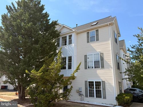 2542 Logan Wood Dr, HERNDON, VA, 20171-4478 | Card Image
