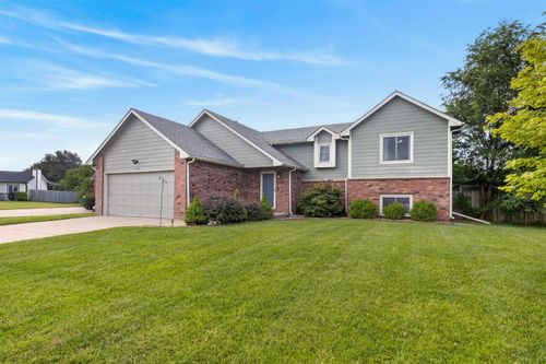 5430 S Stoneborough Ct, Wichita, KS, 67217-6510 | Card Image