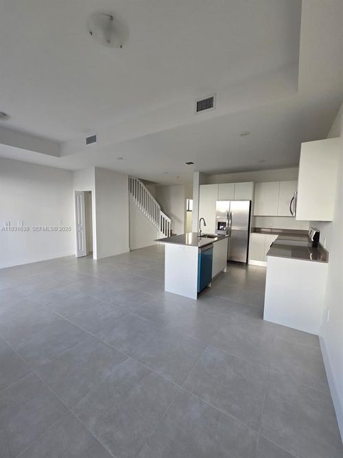 0-34518 Sw 190th Ave, Homestead, FL, 33034-5432 | Card Image