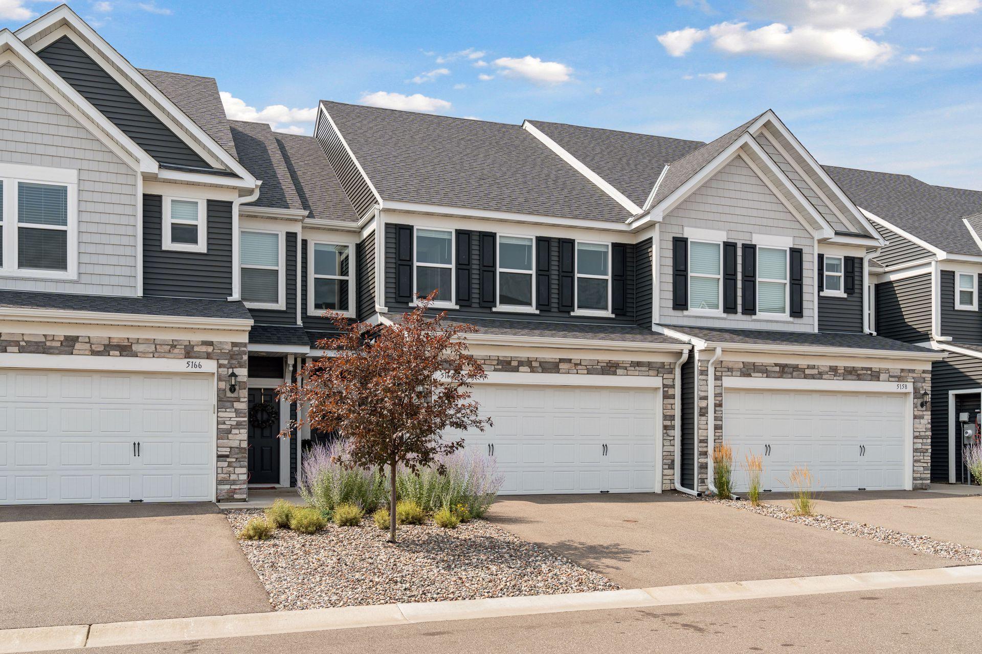 94th Ln, Minneapolis, MN 55443