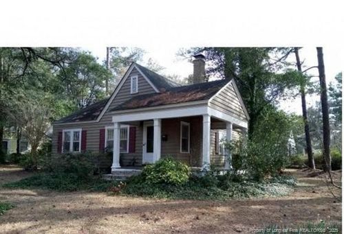 1813 Queen St, Fayetteville, NC, 28303-4337 | Card Image