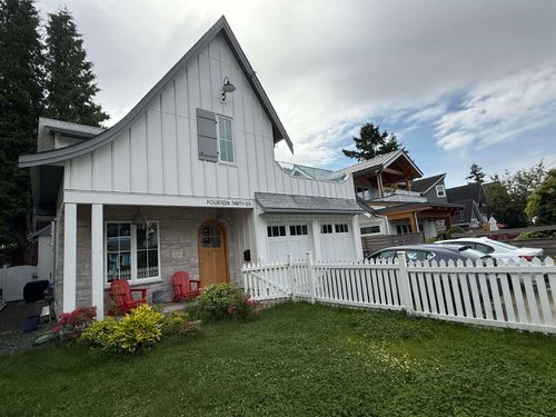 1436 129b St, Surrey, BC, V4A3Z5 | Card Image