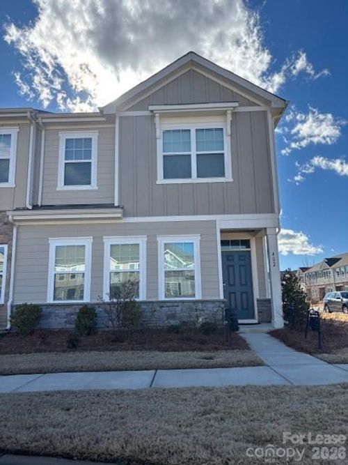 402 Kenwood Vw, Indian Trail, NC, 28079-0448 | Card Image