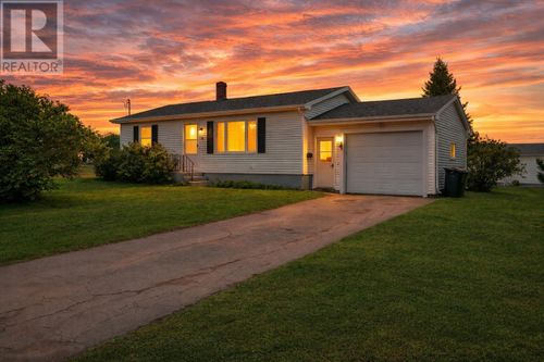 14 Centennial Dr, Kensington, PE, C0B1M0 | Card Image