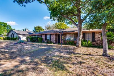 Single story home featuring a front lawn | Image 3