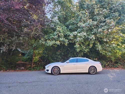 12928 64th Avenue S, Seattle, WA, 98178 | Card Image