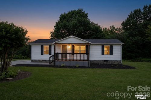 3532 4th Avenue Ln Ne, Conover, NC, 28613-2669 | Card Image