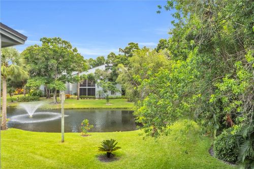 apt-204-2125 Pine Creek Blvd, Vero Beach, FL, 32966-5200 | Card Image