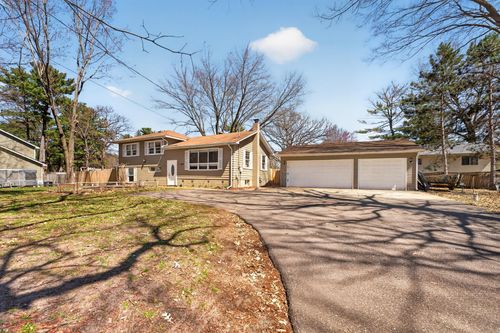 426 Dogwood Rd, East Bethel, MN, 55092-9736 | Card Image