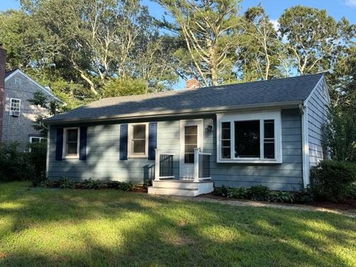 85 Cayuga Avenue, Mashpee, MA, 02649 | Card Image