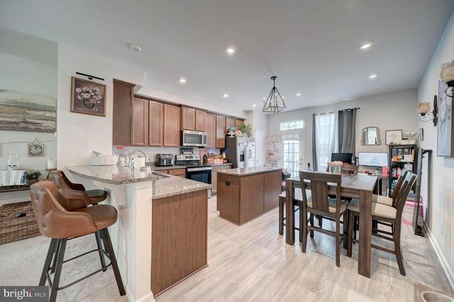 18316 Reaper Hill Ct, Townhouse with 3 bedrooms, 3 bathrooms and null parking in TRIANGLE VA | Image 23