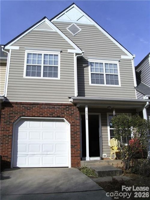 5976 Prescott Ct, Charlotte, NC, 28269-1335 | Card Image