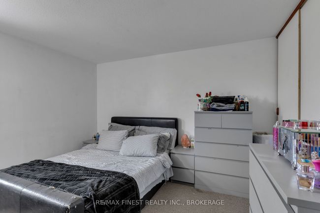 403 - 540 Talbot Pl, Condo with 2 bedrooms, 1 bathrooms and 1 parking in Gananoque ON | Image 19