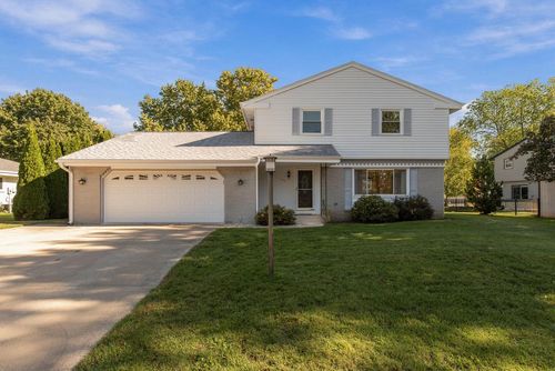 1115 Saratoga Parkway, Oconomowoc, WI, 53066 | Card Image