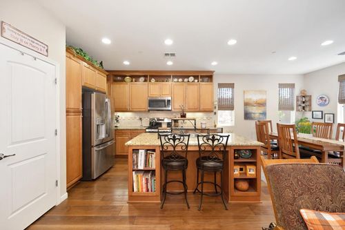 9763 Dartwell Way, Sacramento, CA, 95829 | Card Image