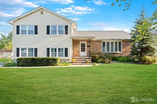 3 Elizabeth Drive, Matawan, NJ, 07747 | Card Image