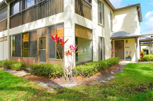 1-13152 Village Chase Cir, TAMPA, FL, 33618-8330 | Card Image