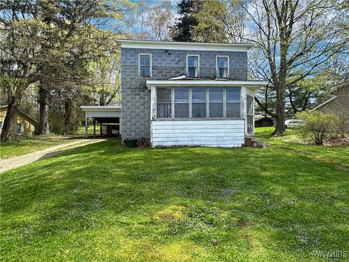 9 Park Rd W, Castile, NY, 14427-9641 | Card Image