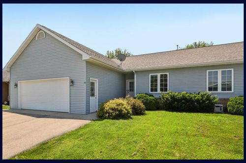 1270 E Jakes Way, Whitewater, WI, 53190-3879 | Card Image