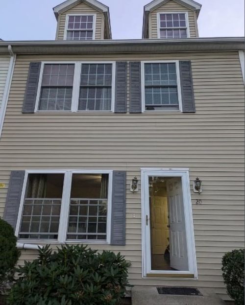 20-37 Glen Ave, Chelmsford, MA, 01824-2872 | Card Image