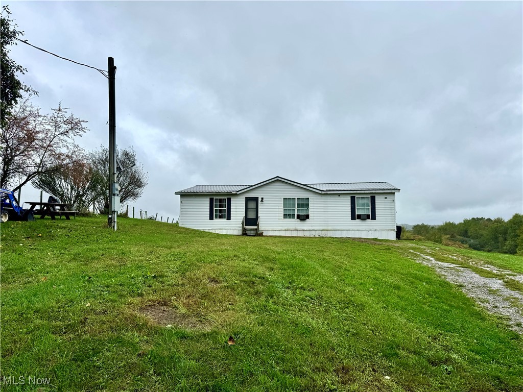 Scroggs Rd, Lisbon, OH 44432