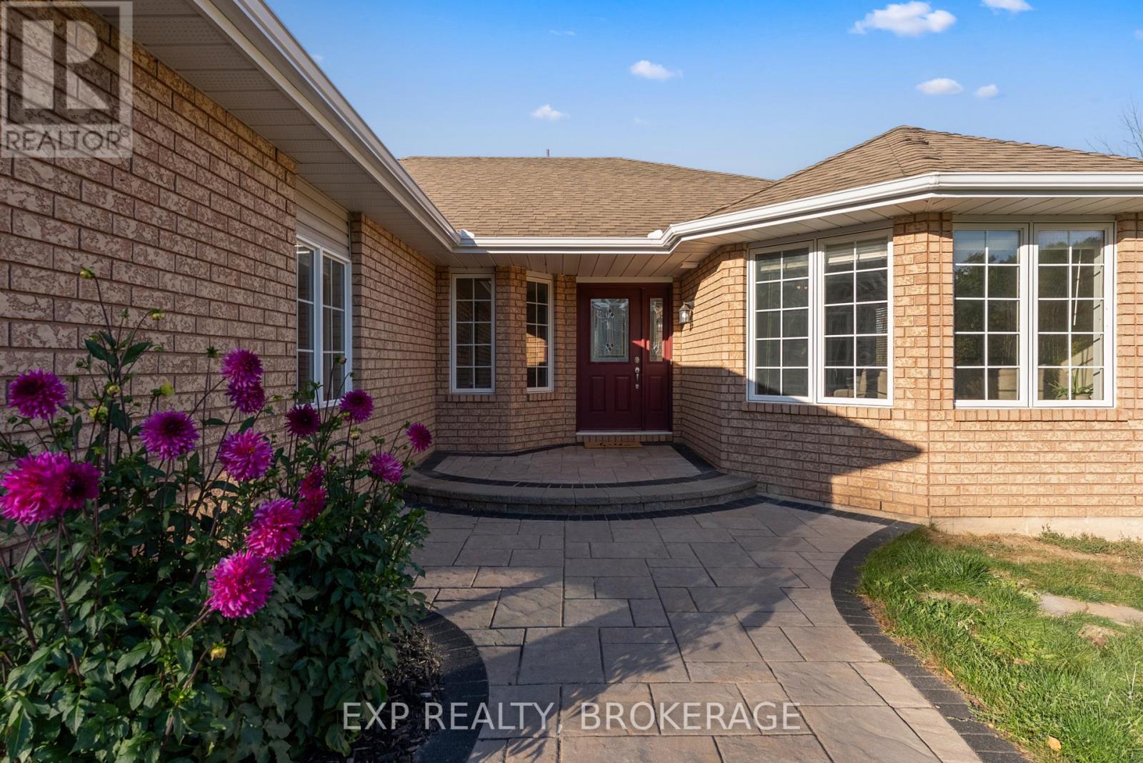Residential in Quinte West (Murray Ward) 2