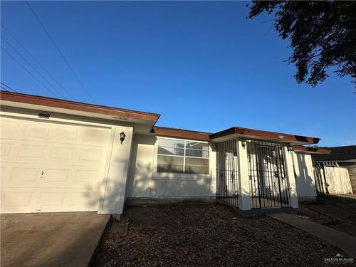 1805 Calle De Amistad, San Juan, TX, 78589-3317 | Card Image