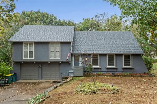 14105 W 48th Ter, Shawnee, KS, 66216-1119 | Card Image