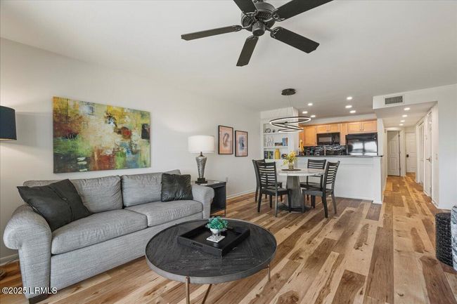 720 N Hampton Ct, Condo with 1 bedrooms, 2 bathrooms and null parking in Fripp Island SC | Image 8