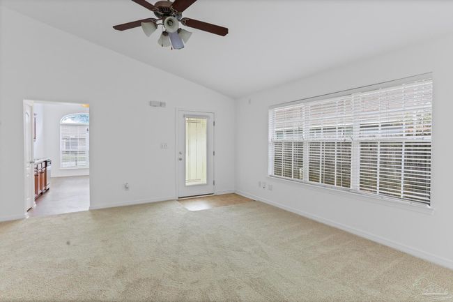 1222 Wetherby Rd, House other with 3 bedrooms, 2 bathrooms and 2 parking in Pensacola FL | Image 5