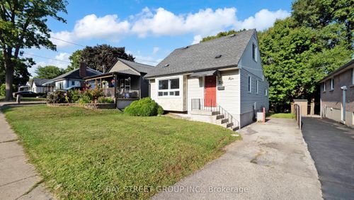 24 Empire St, London, ON, N5Y1G7 | Card Image