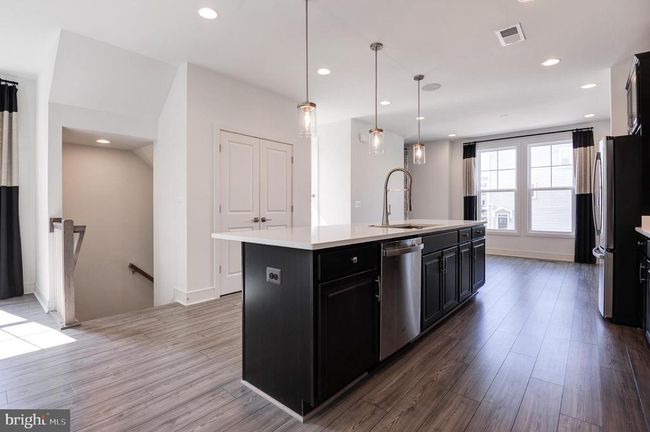 135 Wake Robin Ct, Townhouse with 3 bedrooms, 4 bathrooms and null parking in LAKE FREDERICK VA | Image 18