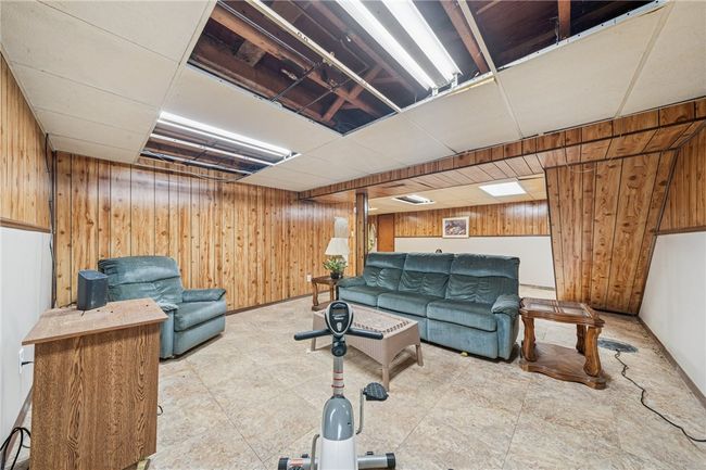 23 Corbett Ave, House other with 3 bedrooms, 2 bathrooms and 2 parking in Hempfield Twp - WML PA | Image 24