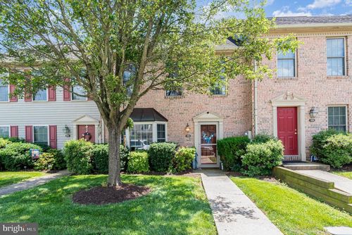 356 Stonehedge Ln, MECHANICSBURG, PA, 17055-7011 | Card Image
