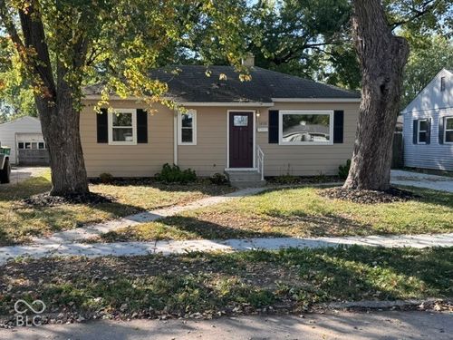 1210 Meadow Ln, Lebanon, IN, 46052-1530 | Card Image
