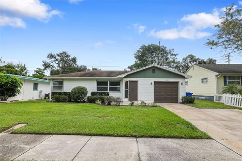 1609 San Mateo Dr, DUNEDIN, FL, 34698-3716 | Card Image