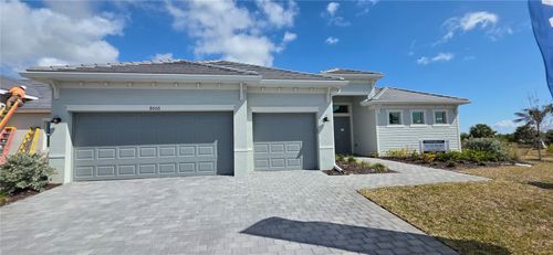 8006 Lakes Edge Ln, PORT CHARLOTTE, FL, 33981-1065 | Card Image