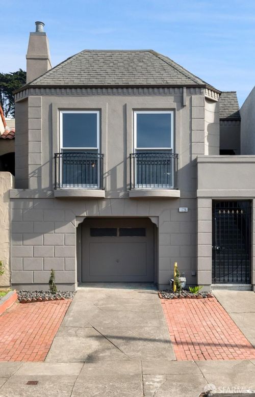1726 17th Ave, San Francisco, CA, 94122-4502 | Card Image