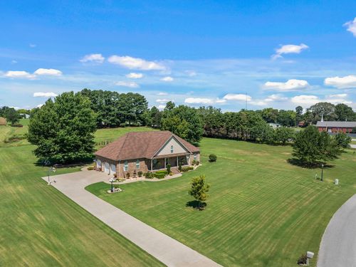 50 Meadow Ridge Ln, Rogersville, AL, 35652-6323 | Card Image