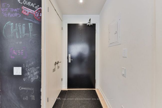 207 - 650 King St W, Condo with 1 bedrooms, 1 bathrooms and null parking in Toronto ON | Image 4