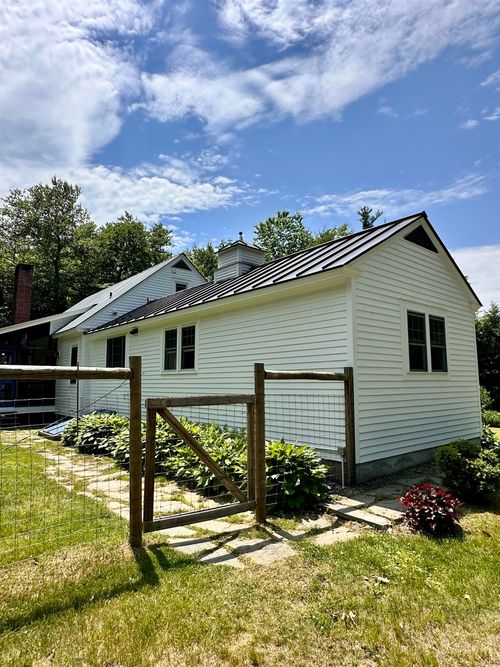 720 Pine Banks Road, Westminster, VT, 05158 | Card Image