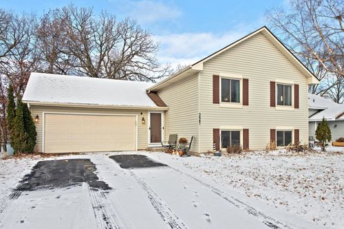 3647 Falcon Way, Eagan, MN, 55123 | Card Image